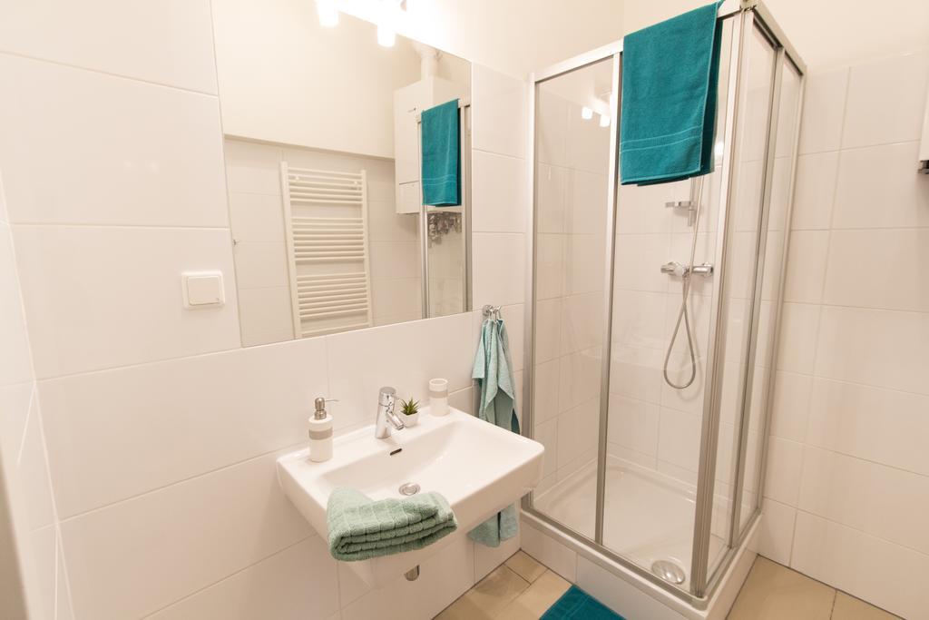 Checkvienna - Lassallestrasse Room photo